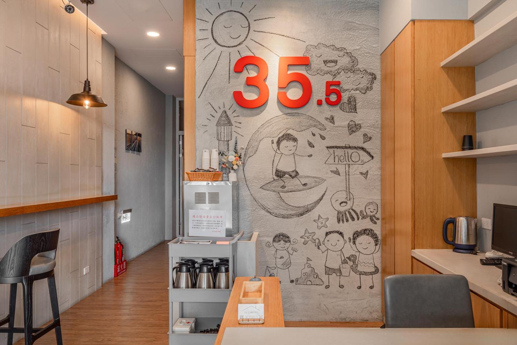 35.5 Inn Kenting Exterior photo